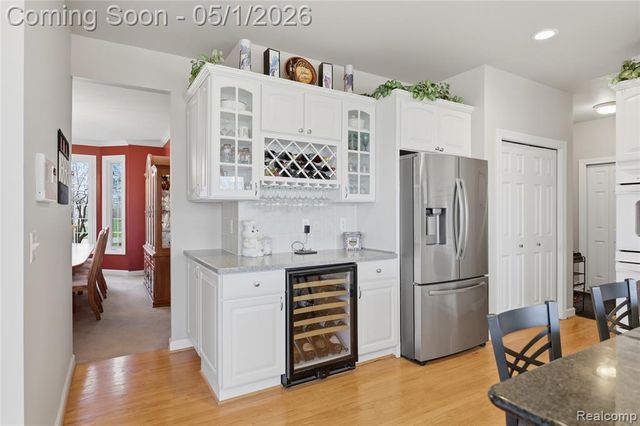 656 Overlook Drive, Oxford, MI 48371