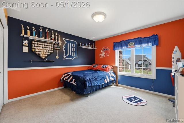 656 Overlook Drive, Oxford, MI 48371