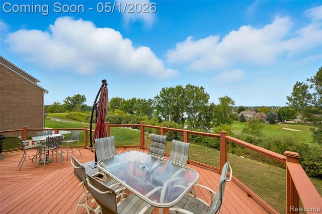 656 Overlook Drive, Oxford, MI 48371