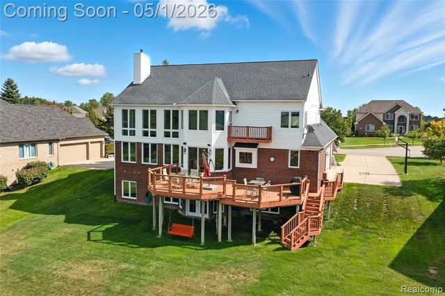 656 Overlook Drive, Oxford, MI 48371