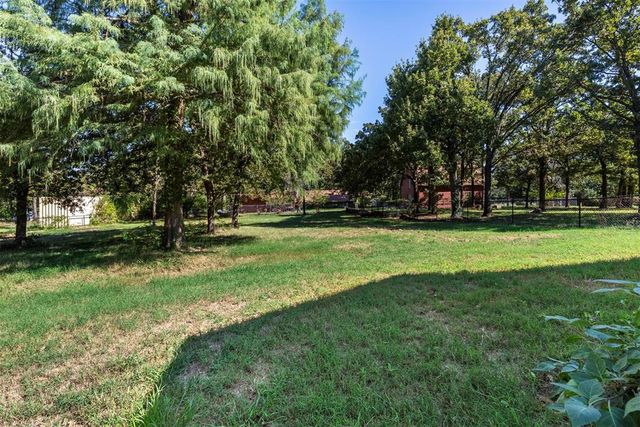 17551 Tall Oak Road, Choctaw, OK 73020