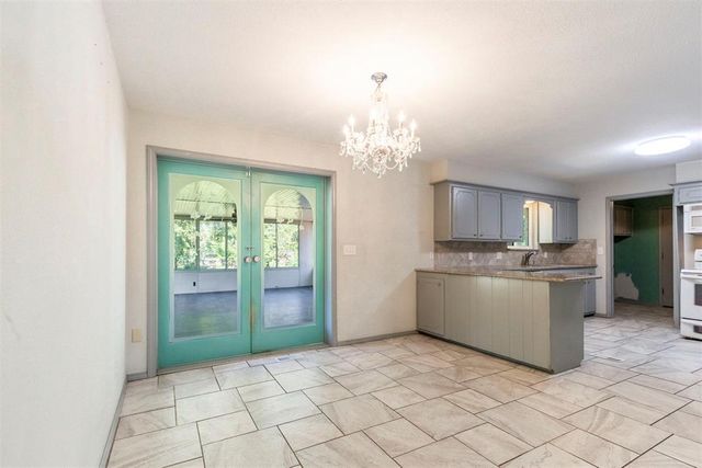 17551 Tall Oak Road, Choctaw, OK 73020