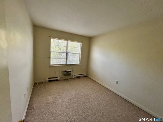 19 Surrey Lane 19, Torrington, CT 06790