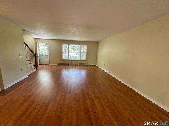 19 Surrey Lane 19, Torrington, CT 06790