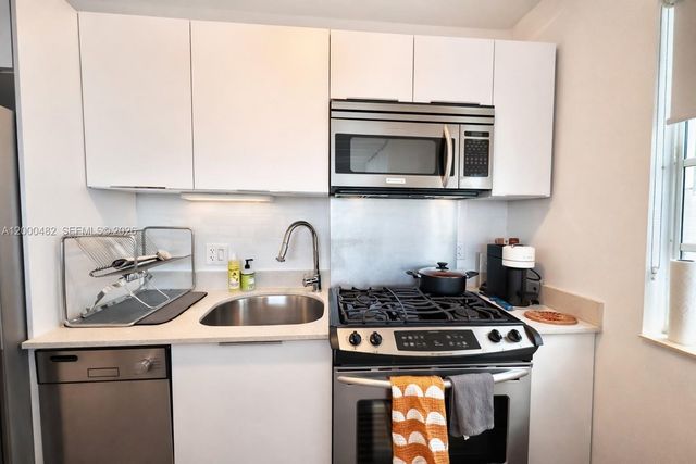 3915 N Meridian Ave 206, Miami Beach, FL 33140