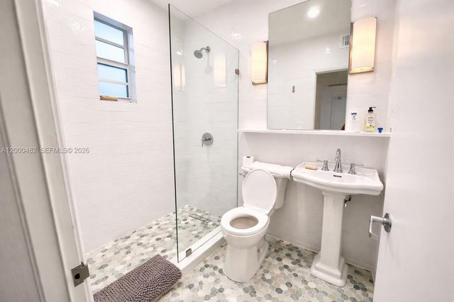 3915 N Meridian Ave 206, Miami Beach, FL 33140