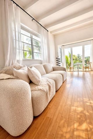 3915 N Meridian Ave 206, Miami Beach, FL 33140