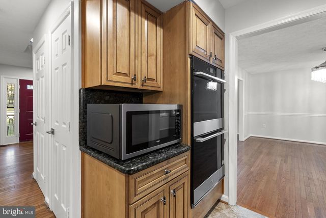 6113 OMAR, Upper Marlboro, MD 20772
