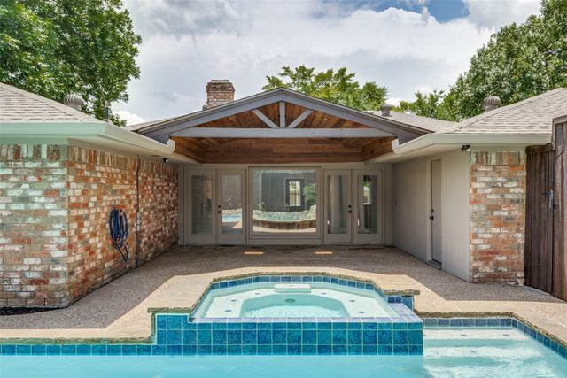 2809 Mollimar Drive, Plano, TX 75075