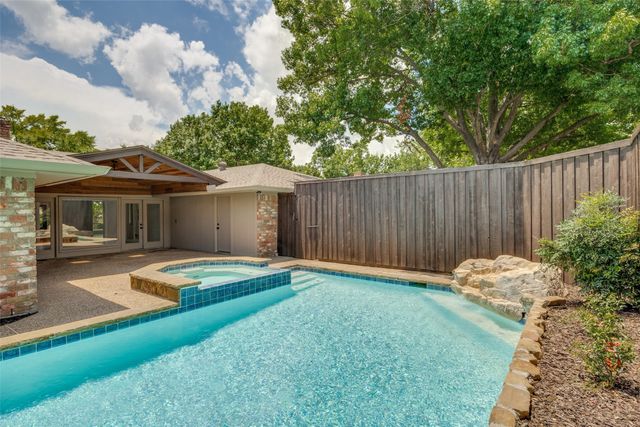 2809 Mollimar Drive, Plano, TX 75075