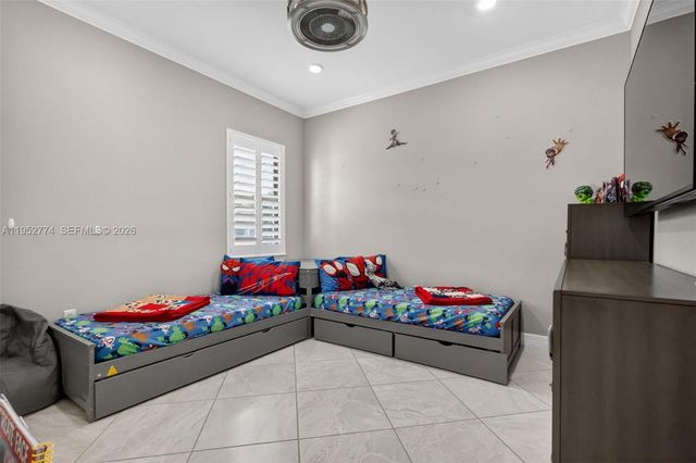 8426 Vaulting Dr, Lake Worth, FL 33467