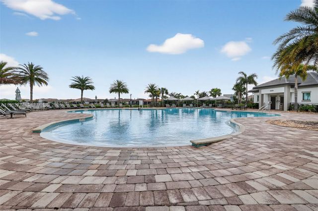 8426 Vaulting Dr, Lake Worth, FL 33467