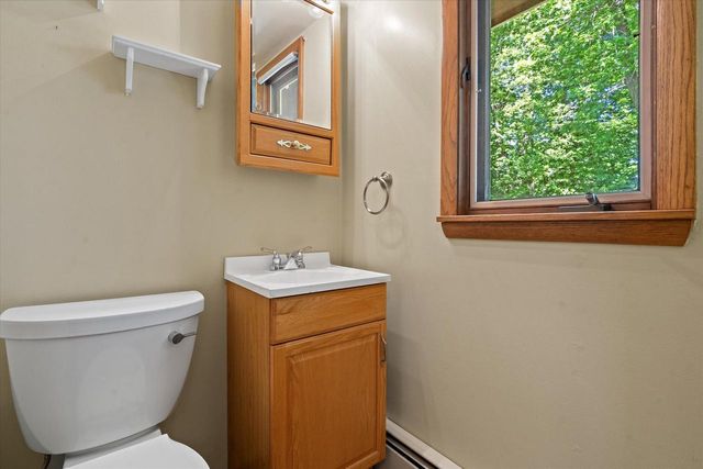 N89W17089 Highland COURT, Menomonee Falls, WI 53051