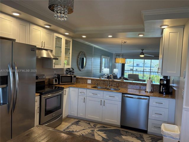 275 Palm Avenue A303, Jupiter, FL 33477