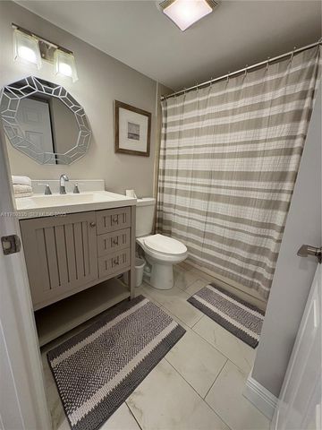 275 Palm Avenue A303, Jupiter, FL 33477