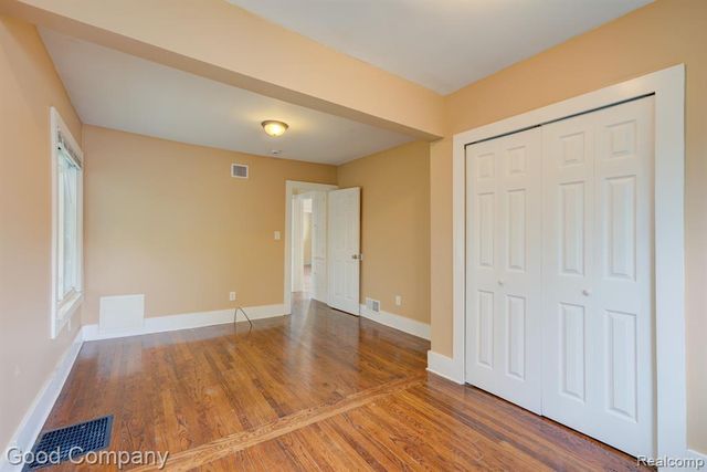 217 E Drayton Street, Ferndale, MI 48220