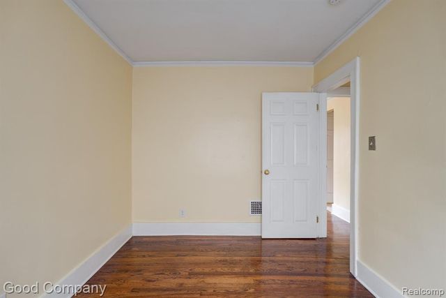 217 E Drayton Street, Ferndale, MI 48220