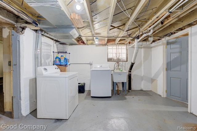 217 E Drayton Street, Ferndale, MI 48220
