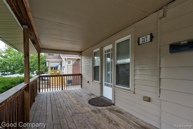 217 E Drayton Street, Ferndale, MI 48220