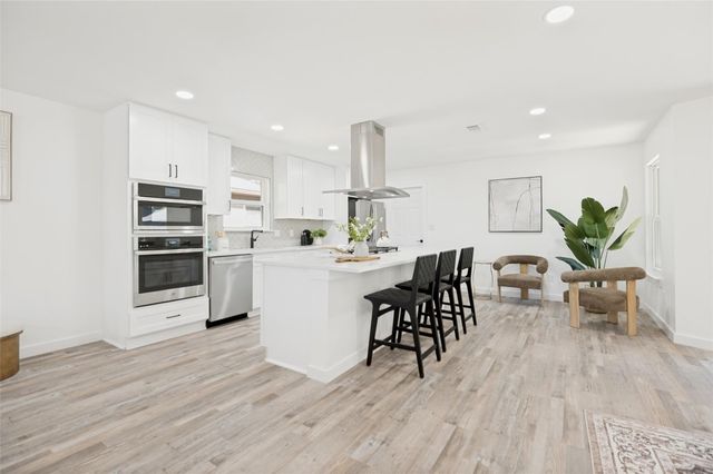 6329 E Lovers Lane, Dallas, TX 75214