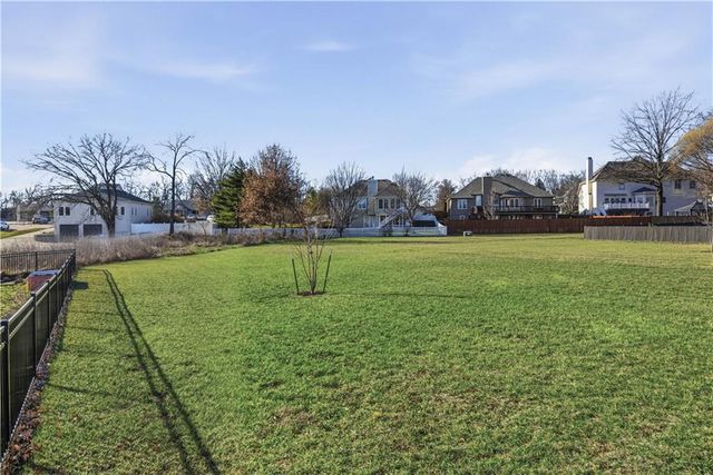 201 Tanner Drive, Belton, MO 64012