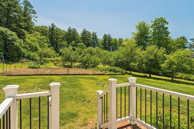 6 Anna Street, Chelmsford, MA 01863