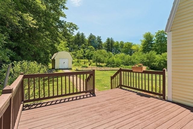 6 Anna Street, Chelmsford, MA 01863