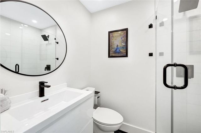 596 105th AVE N, Naples, FL 34108
