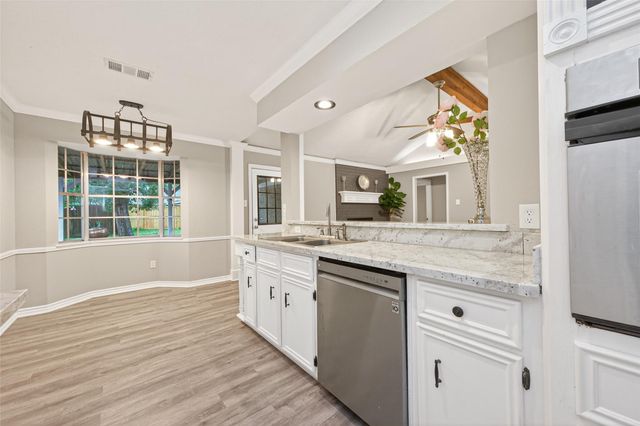 710 Equinox Street, Crosby, TX 77532