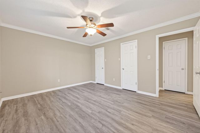 710 Equinox Street, Crosby, TX 77532