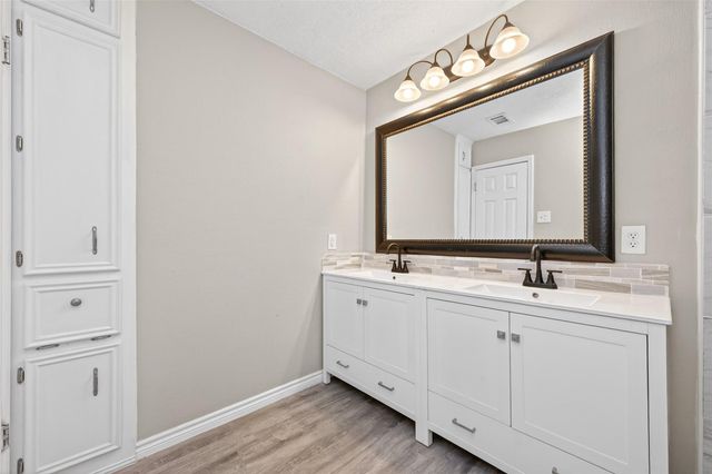 710 Equinox Street, Crosby, TX 77532
