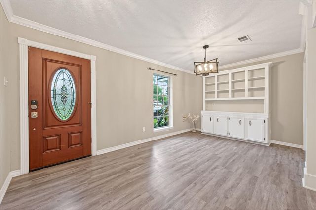 710 Equinox Street, Crosby, TX 77532