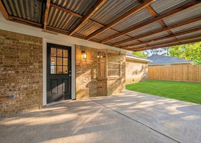 710 Equinox Street, Crosby, TX 77532