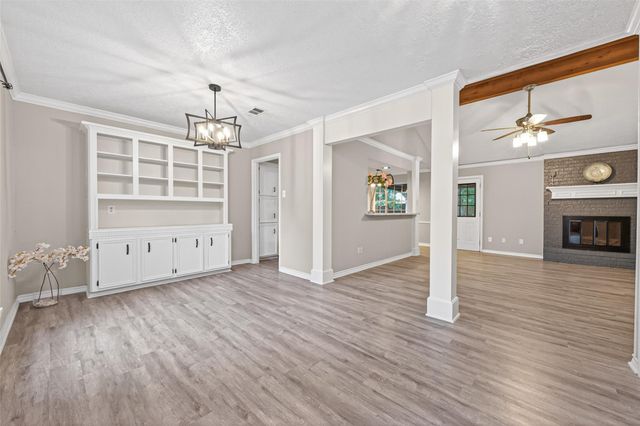 710 Equinox Street, Crosby, TX 77532