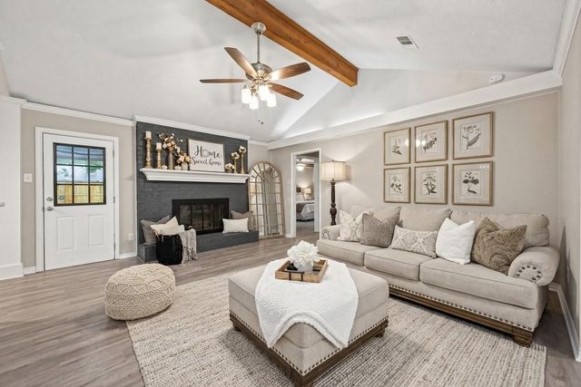 710 Equinox Street, Crosby, TX 77532