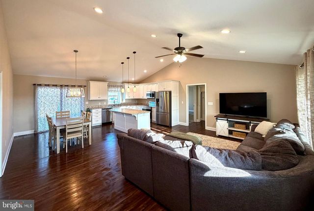 178 CATTLE DR, Felton, DE 19943