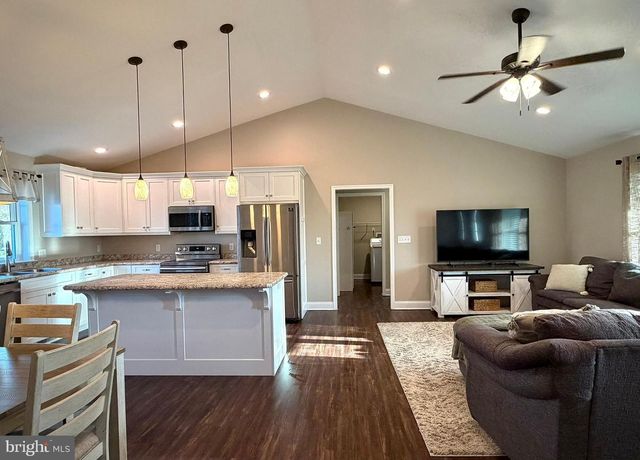 178 CATTLE DR, Felton, DE 19943