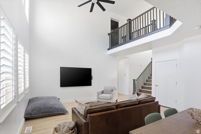 3668 W RUSHTON VIEW DR, South Jordan, UT 84095