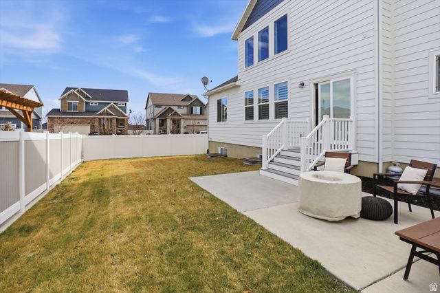 3668 W RUSHTON VIEW DR, South Jordan, UT 84095