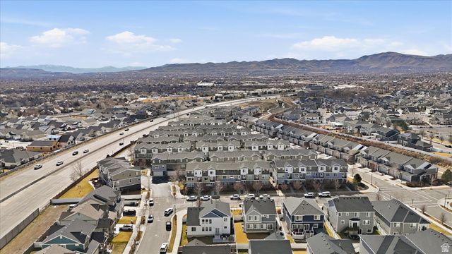 3668 W RUSHTON VIEW DR, South Jordan, UT 84095