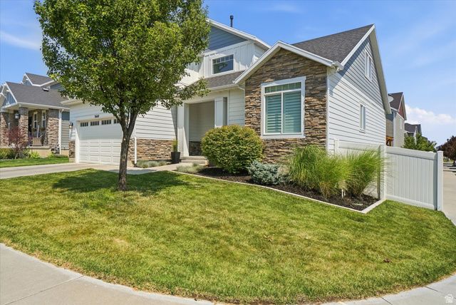3668 W RUSHTON VIEW DR, South Jordan, UT 84095