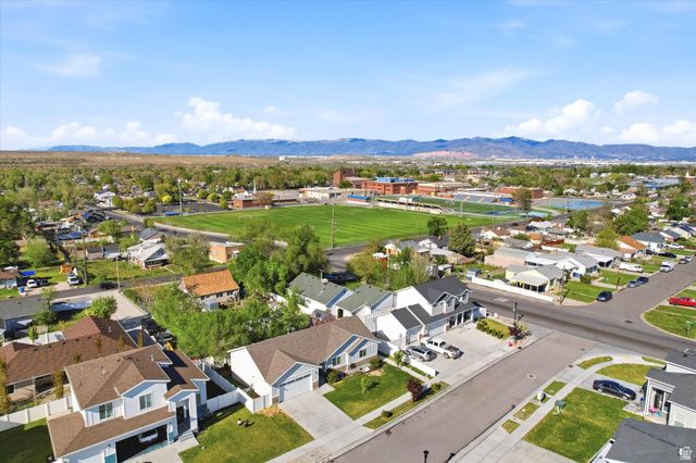 8814 W DAISY VIEW LN, Magna, UT 84044