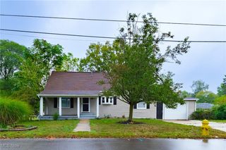 137 Hermann Street, Barberton, OH 44203