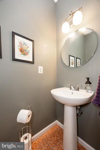356 ROBIN LN, Collegeville, PA 19426