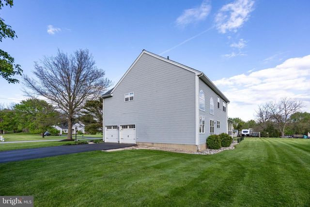 356 ROBIN LN, Collegeville, PA 19426