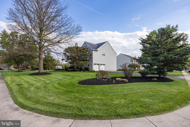 356 ROBIN LN, Collegeville, PA 19426