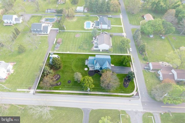 356 ROBIN LN, Collegeville, PA 19426