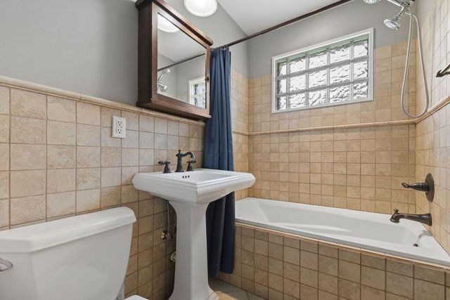 395 N Main Street, Johnstown, OH 43031