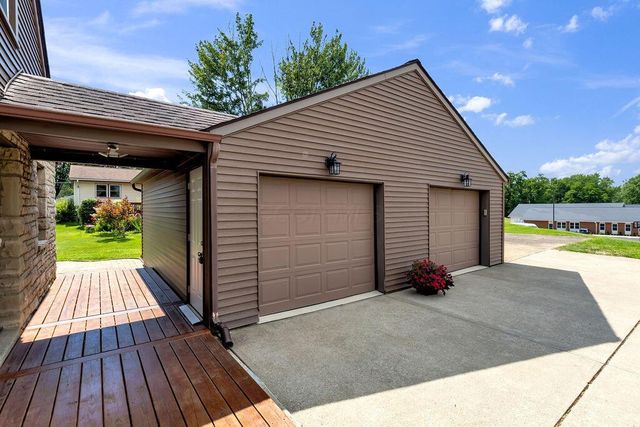 395 N Main Street, Johnstown, OH 43031
