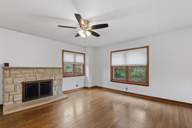 395 N Main Street, Johnstown, OH 43031